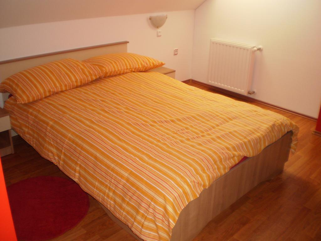 Apartments Petar Pan Krapinske Toplice Room photo